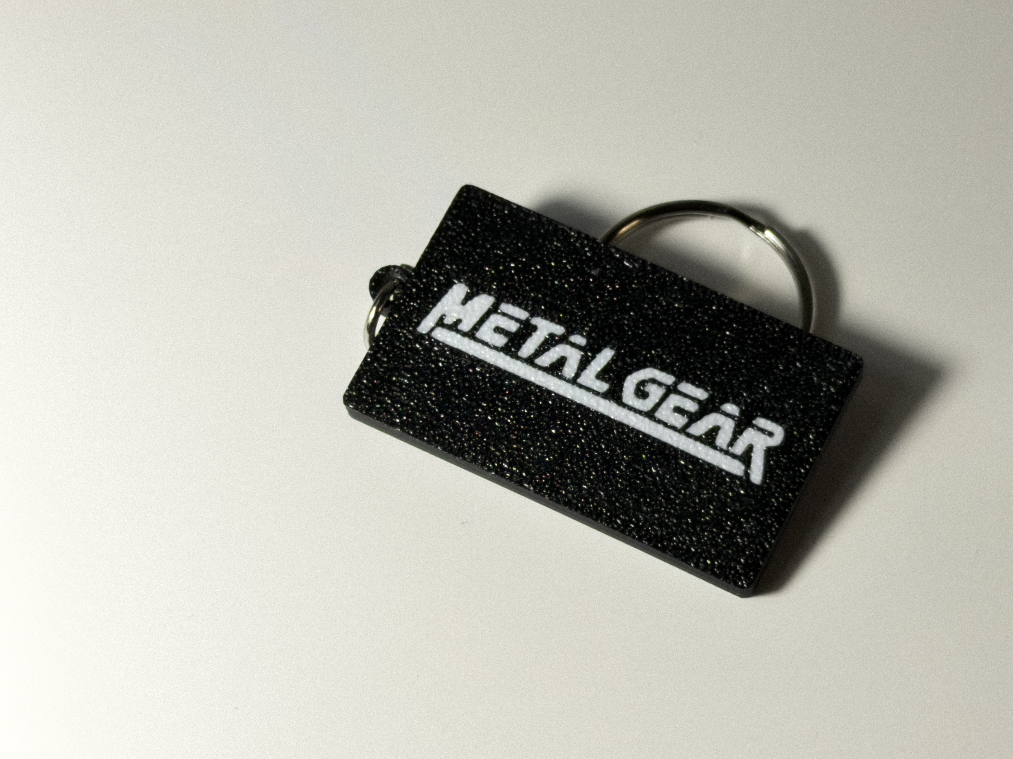 Metal Gear Solid PS1 Keychain: Retro Gamer Gift