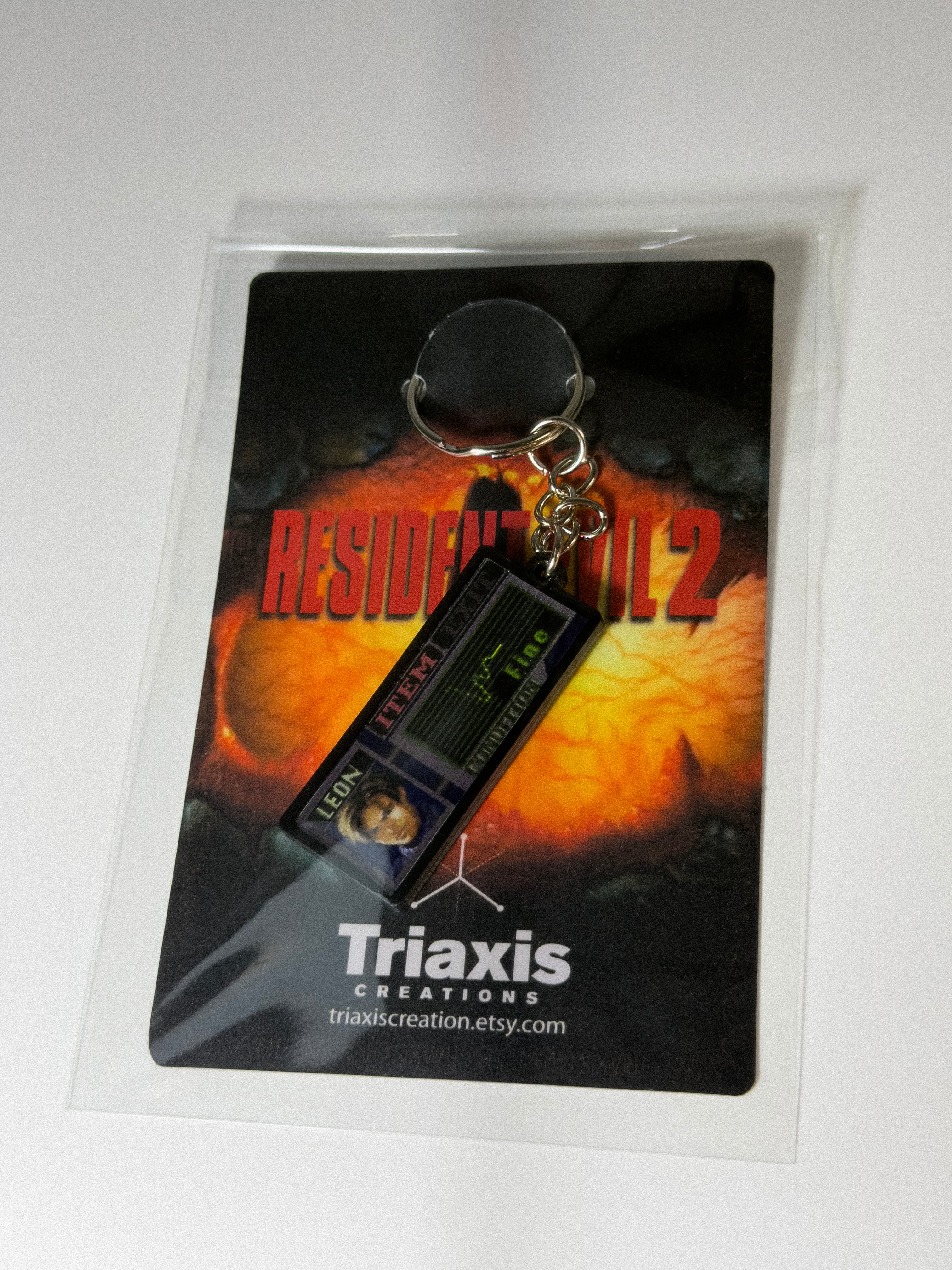 Resident Evil 2 Keychain: PS1 Game, Customizable Color