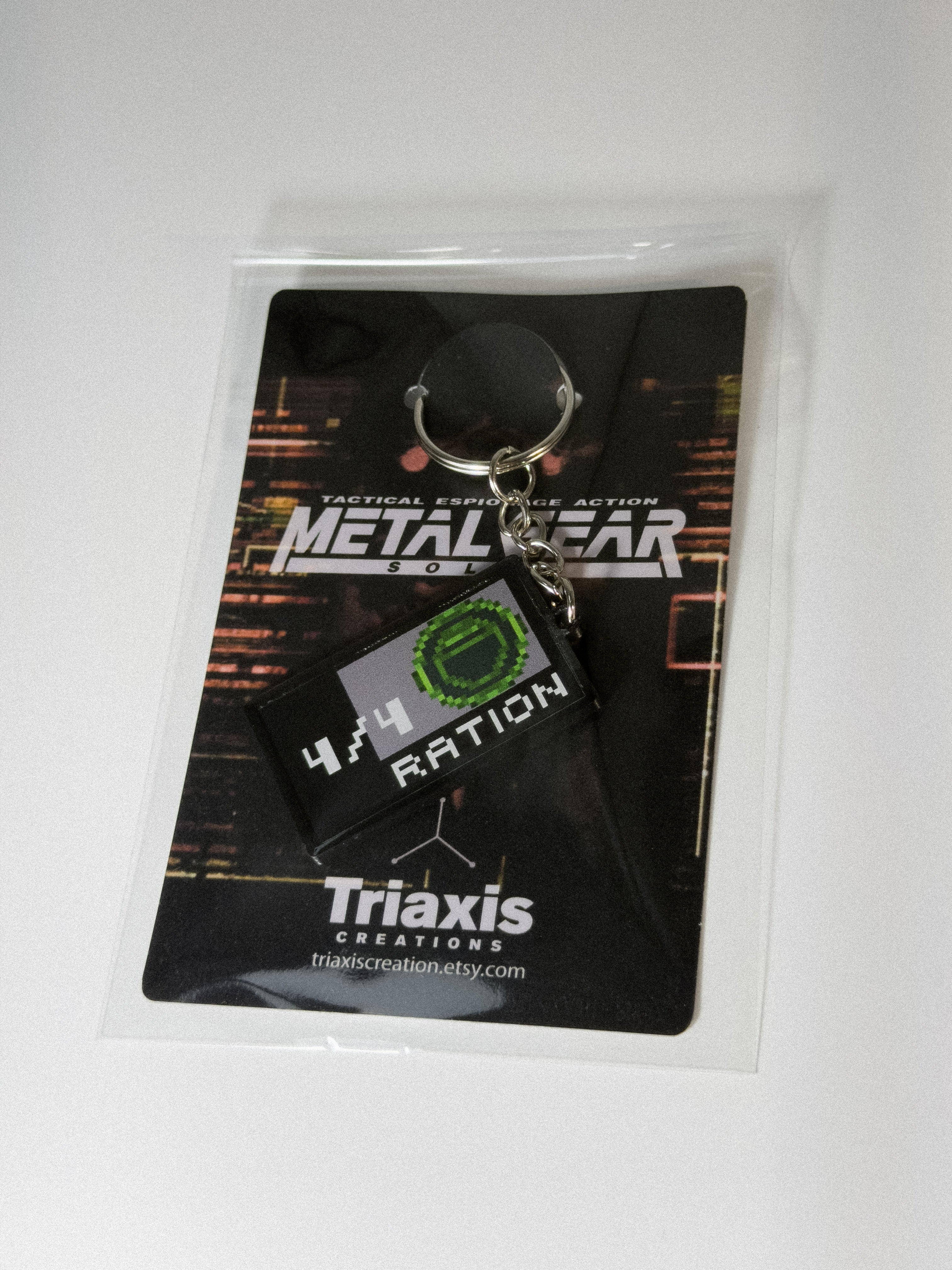Metal Gear Solid PS1 Keychain: Retro Gamer Gift